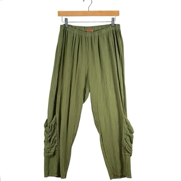 Oh My Gauze! 100% Cotton Crop Pants | Green Ruched Detail | Size 2 - Picture 1 of 8
